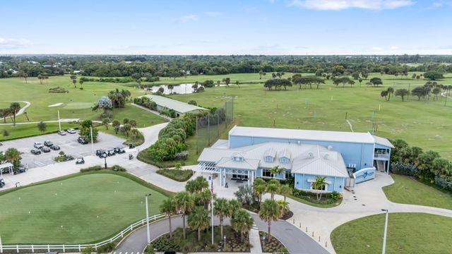 2705 SE Ellendale Street, Stuart, FL 34997
