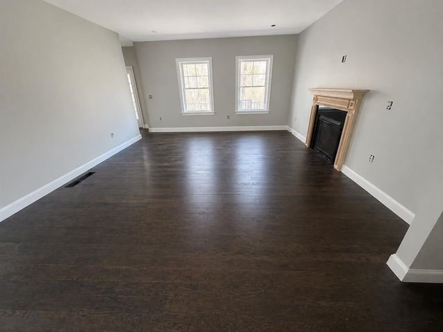 60 Jenkins Road, Bedford, NH 03110
