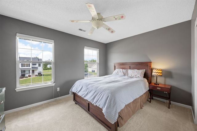 1515 Fox Trail Drive, Cedar Rapids, IA 52402