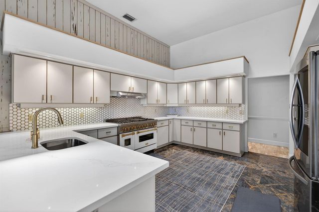 6460 SE Winged Foot Drive, Stuart, FL 34997
