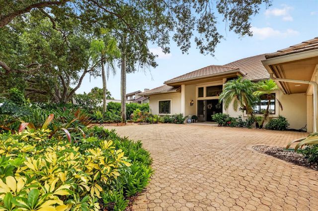 6460 SE Winged Foot Drive, Stuart, FL 34997