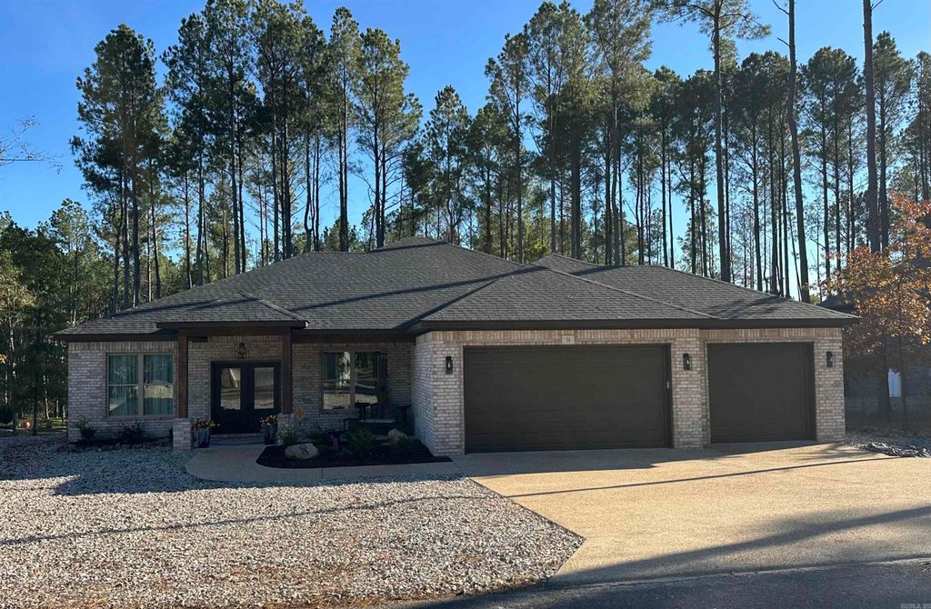 34 Victoria Lane, Hot Springs Village, AR 71909