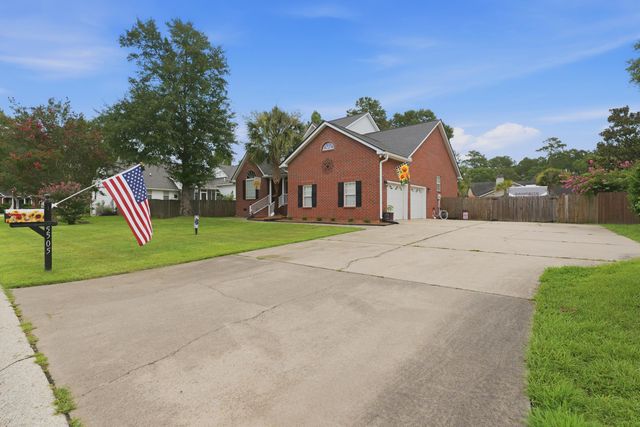 5505 Indigo Makers Trace, North Charleston, SC 29418