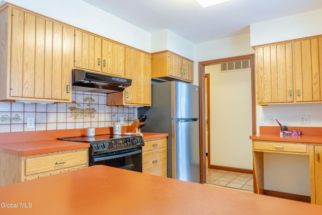 20 Butternut Hill Drive, Queensbury, NY 12804