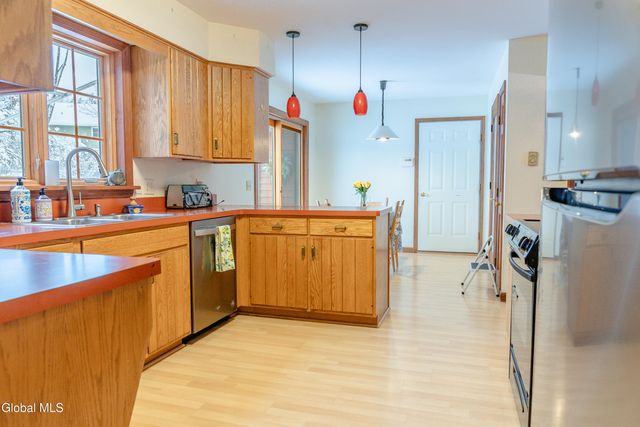 20 Butternut Hill Drive, Queensbury, NY 12804