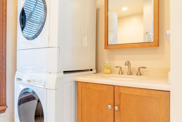 20 Butternut Hill Drive, Queensbury, NY 12804