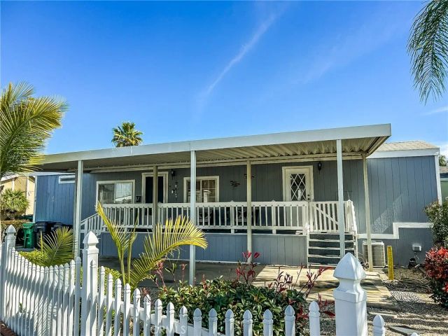 2755 Arrow Hwy 74, La Verne, CA 91750