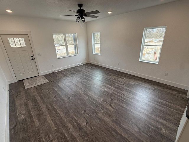 1222 Prairie Avenue, Janesville, WI 53545