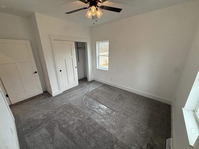 1222 Prairie Avenue, Janesville, WI 53545