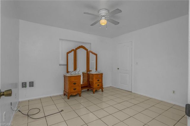 1121 NE 11th TER, Cape Coral, FL 33909