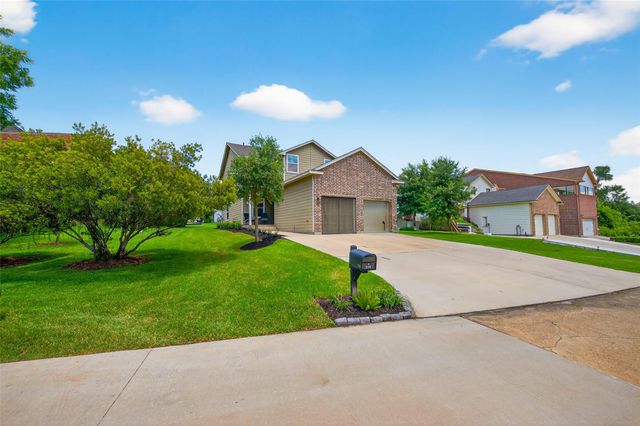 278 Capetown, Montgomery, TX 77356