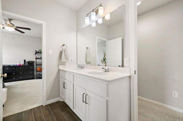 3424 Twinspur ST, Leander, TX 78641