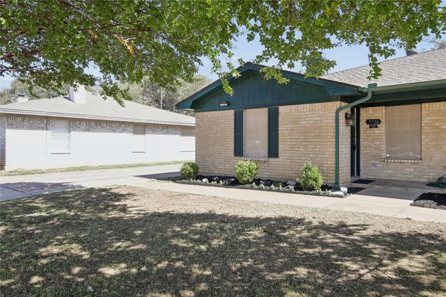 7726 Jennifer Lane, North Richland Hills, TX 76182