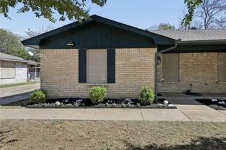 7726 Jennifer Lane, North Richland Hills, TX 76182