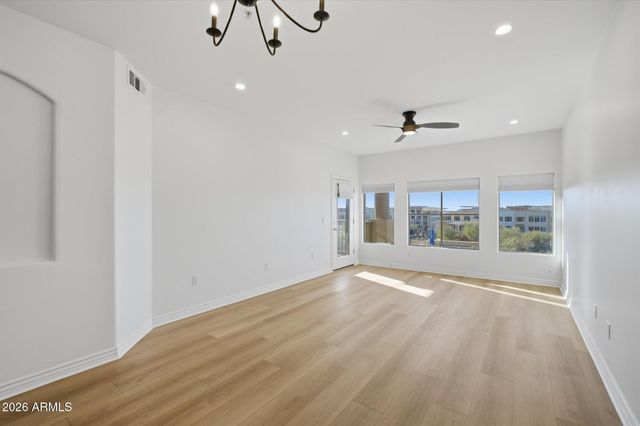 5350 E DEER VALLEY Drive 4429, Phoenix, AZ 85054