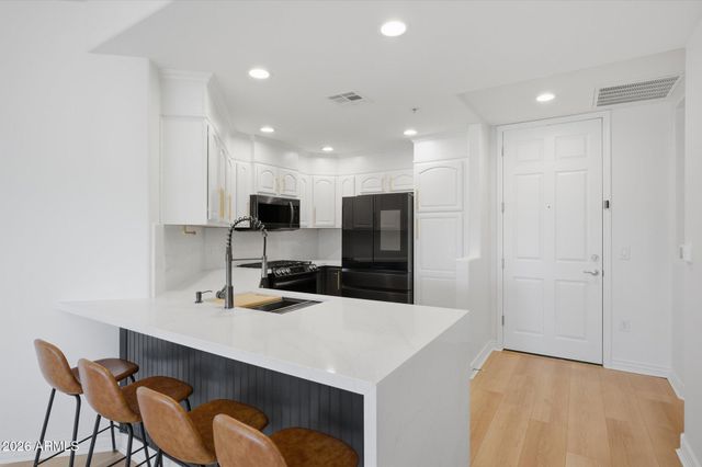 5350 E DEER VALLEY Drive 4429, Phoenix, AZ 85054