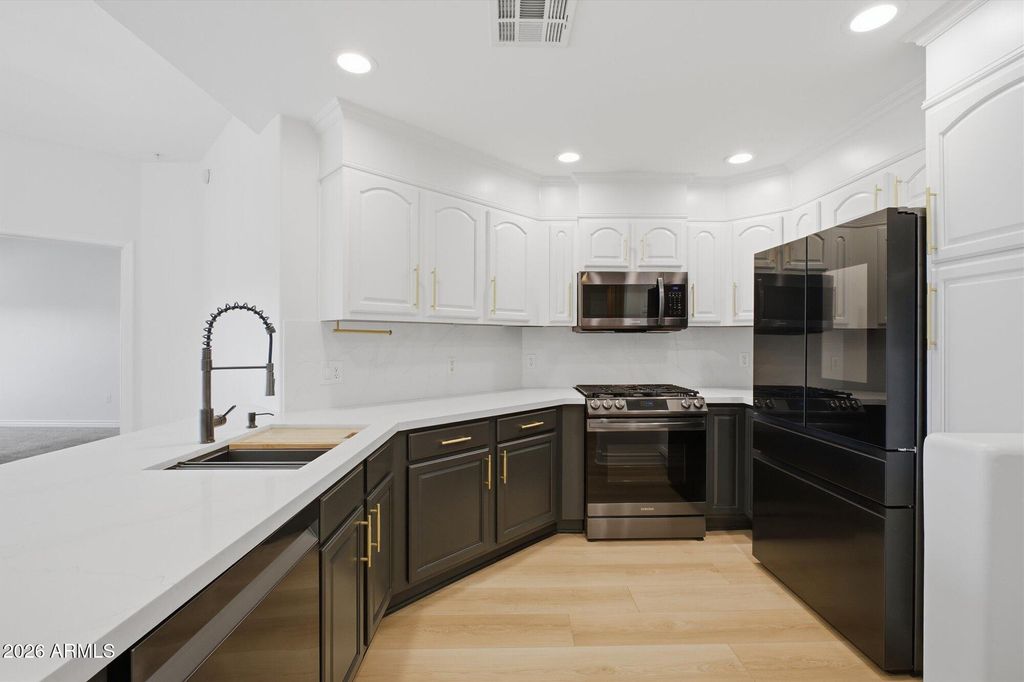 5350 E DEER VALLEY Drive 4429, Phoenix, AZ 85054