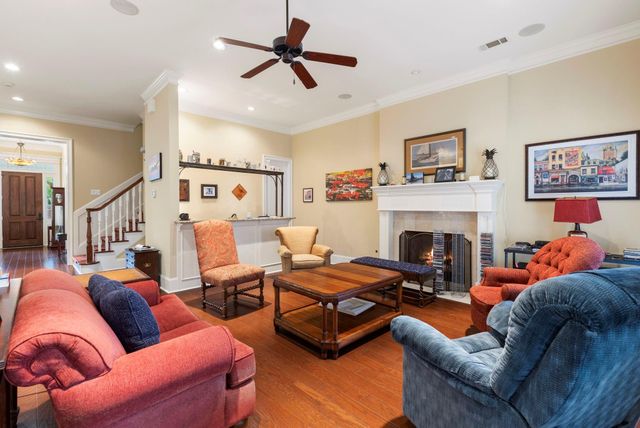 60 North Bay Boulevard, The Woodlands, TX 77380