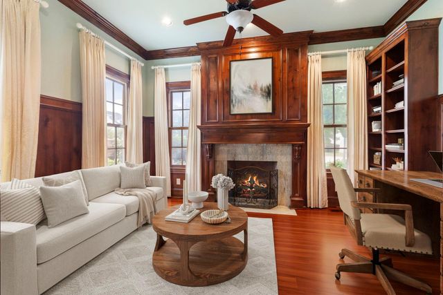 60 North Bay Boulevard, The Woodlands, TX 77380