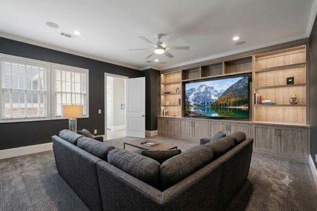 60 North Bay Boulevard, The Woodlands, TX 77380