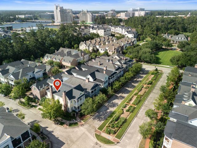 60 North Bay Boulevard, The Woodlands, TX 77380