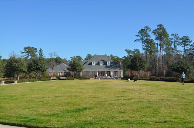 60 North Bay Boulevard, The Woodlands, TX 77380