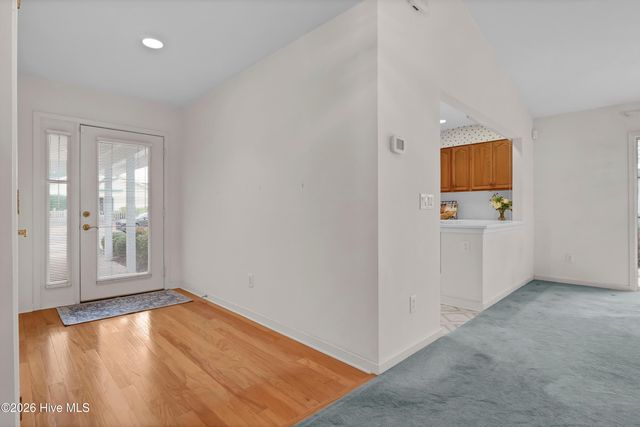 207 Vistamar Drive, Wilmington, NC 28405