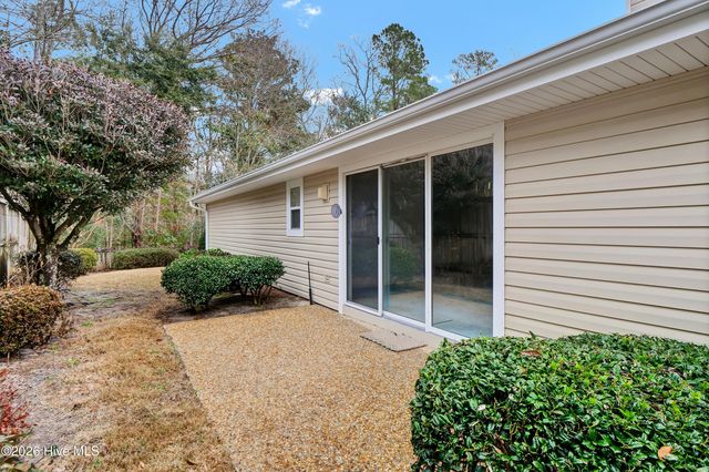 207 Vistamar Drive, Wilmington, NC 28405