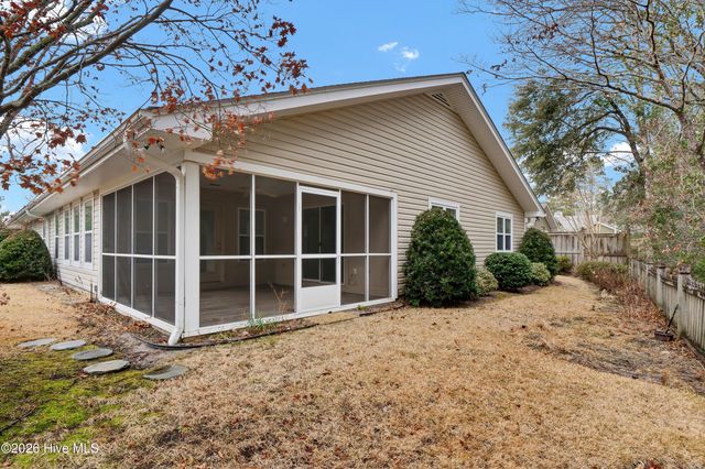 207 Vistamar Drive, Wilmington, NC 28405