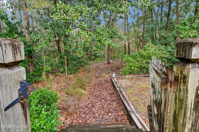 207 Vistamar Drive, Wilmington, NC 28405