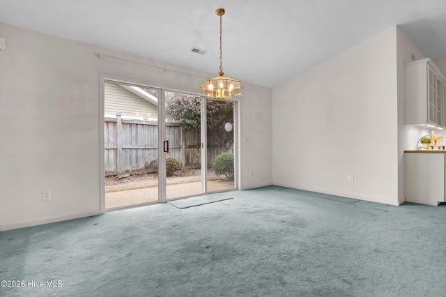 207 Vistamar Drive, Wilmington, NC 28405