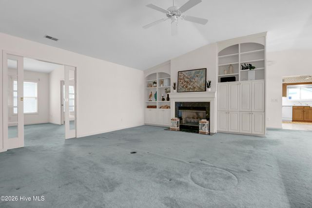 207 Vistamar Drive, Wilmington, NC 28405