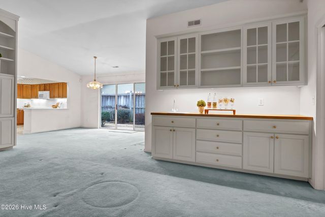 207 Vistamar Drive, Wilmington, NC 28405