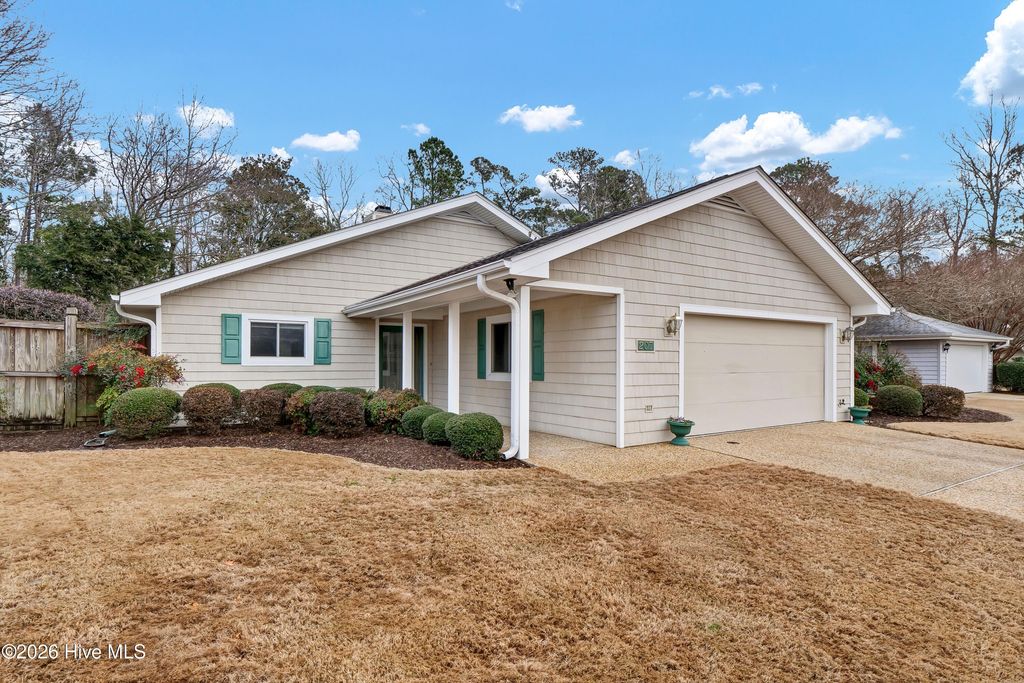 207 Vistamar Drive, Wilmington, NC 28405