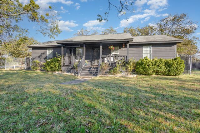 701 E Brin Street, Terrell, TX 75160