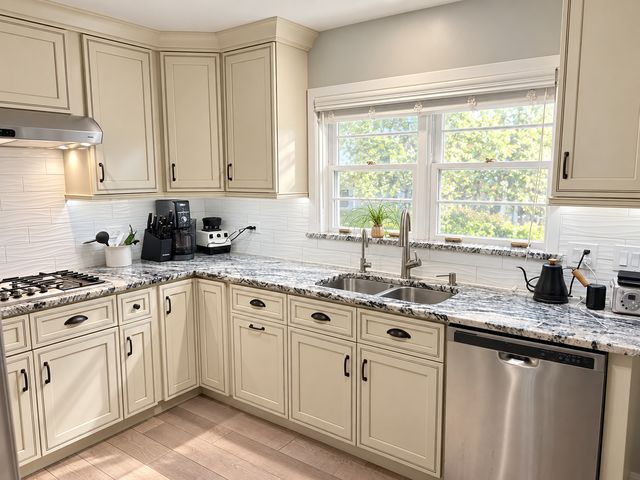 1034 Forest Road, La Grange Park, IL 60526