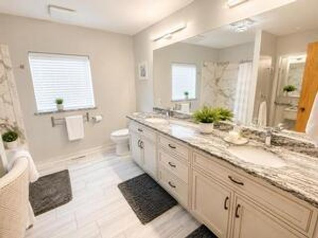 1034 Forest Road, La Grange Park, IL 60526
