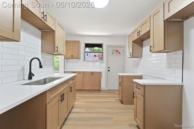 14941 Penrod Street, Detroit, MI 48223