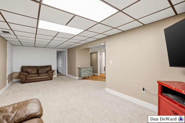 3421 Las Vegas Drive Ne, Plainfield Twp, MI 49306