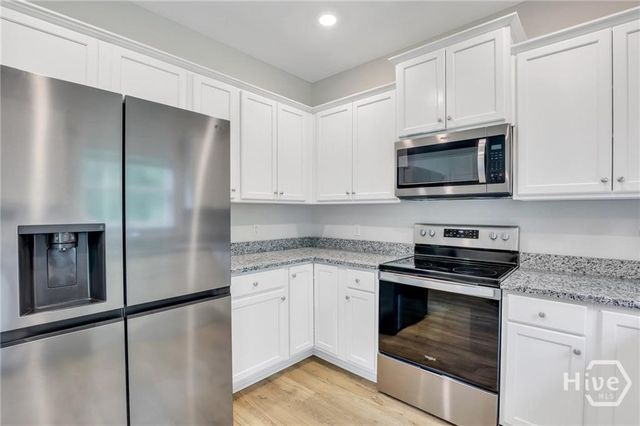 2 Coby Lane, Richmond Hill, GA 31324