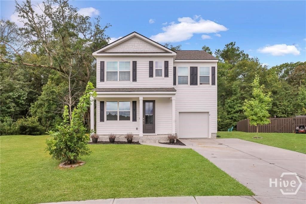 Image 1 of property listing at 2 Coby Lane, Richmond Hill, GA 31324