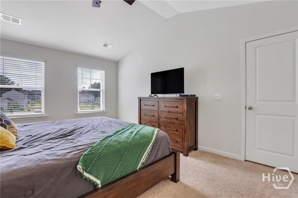 Image 18 of property listing at 2 Coby Lane, Richmond Hill, GA 31324