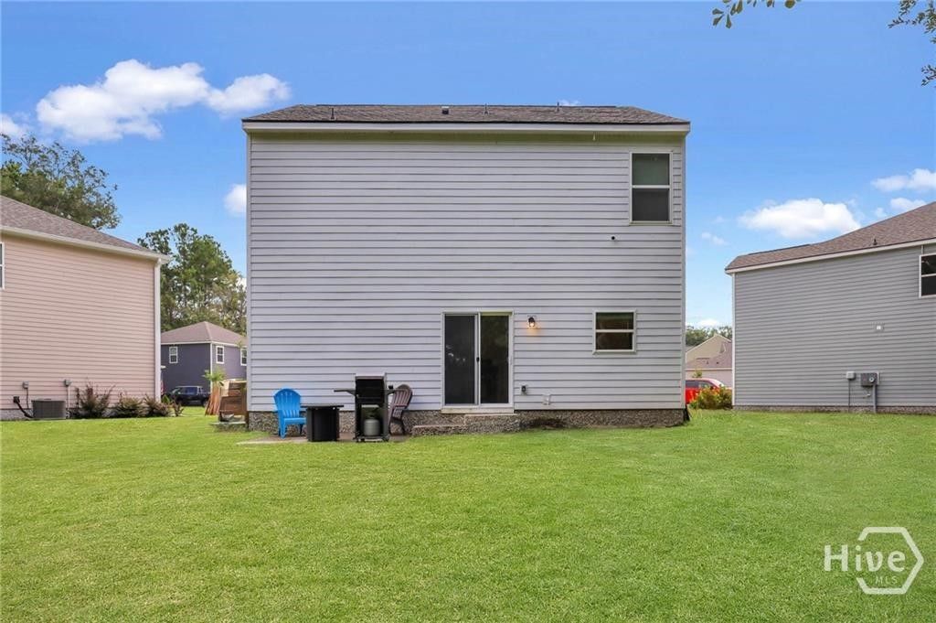 Image 28 of property listing at 2 Coby Lane, Richmond Hill, GA 31324
