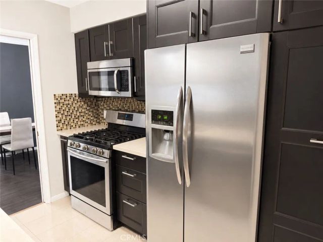 1122 N Louise Street E, Glendale, CA 91207