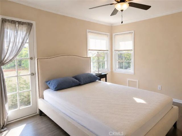1122 N Louise Street E, Glendale, CA 91207