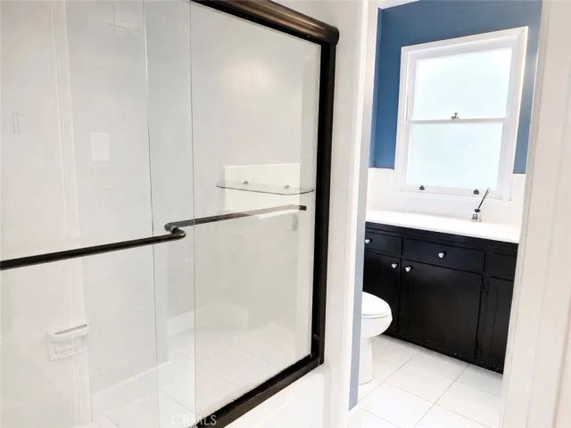 1122 N Louise Street E, Glendale, CA 91207