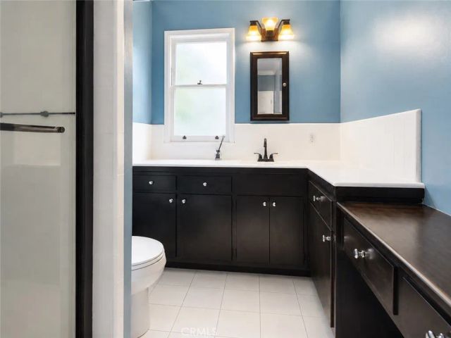 1122 N Louise Street E, Glendale, CA 91207