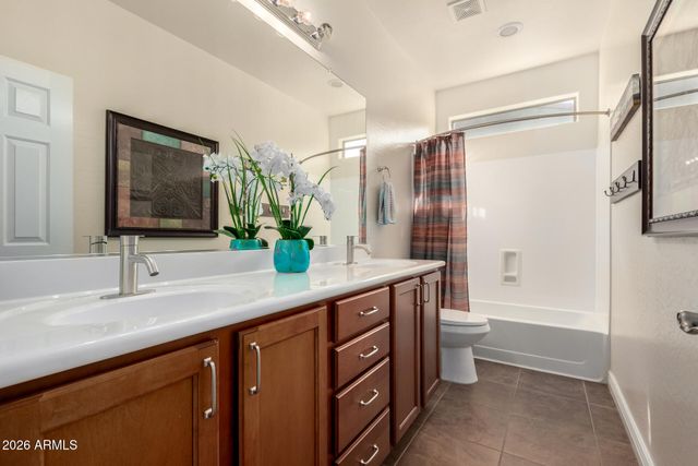 17864 W LAVENDER Lane, Goodyear, AZ 85338