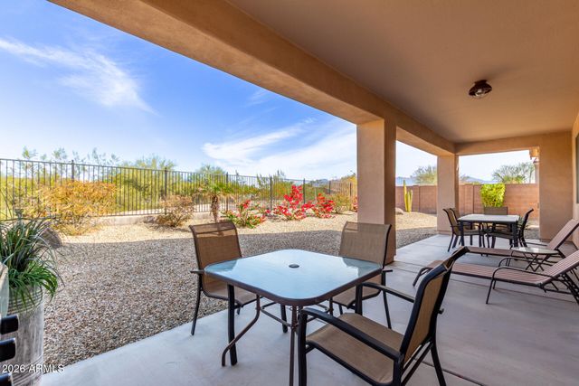 17864 W LAVENDER Lane, Goodyear, AZ 85338