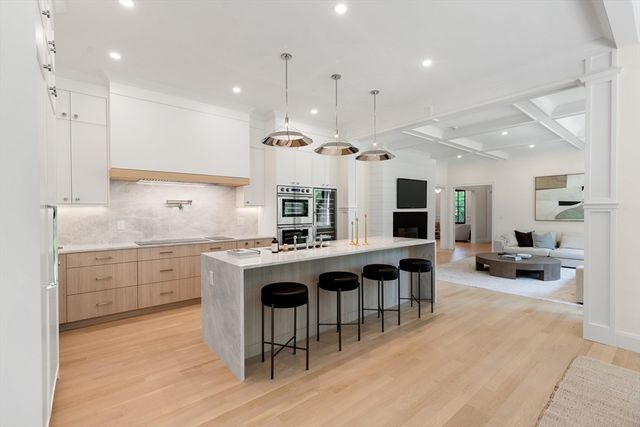 92 Hill Street, Lexington, MA 02421